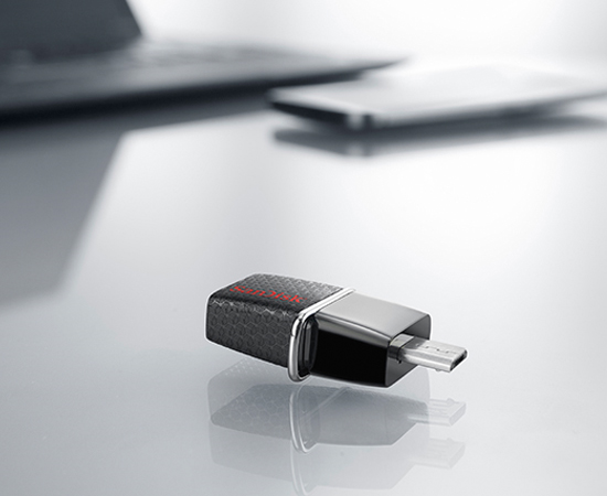 USB OTG 3.0 32GB DD2 Ultra Dual Drive SanDisk Với thiết kế của sản phẩm khá hầm hố với màu sắc chủ đạo là đen pha lẫn với màu đỏ